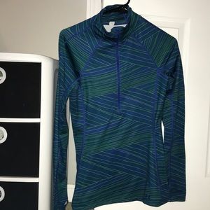 Women’s Under Armour “cool gear” long sleeve